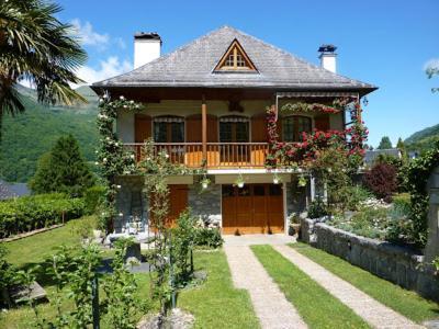 Appartement Rez De Jardin Luz-Saint-Sauveur Eksteriør bilde